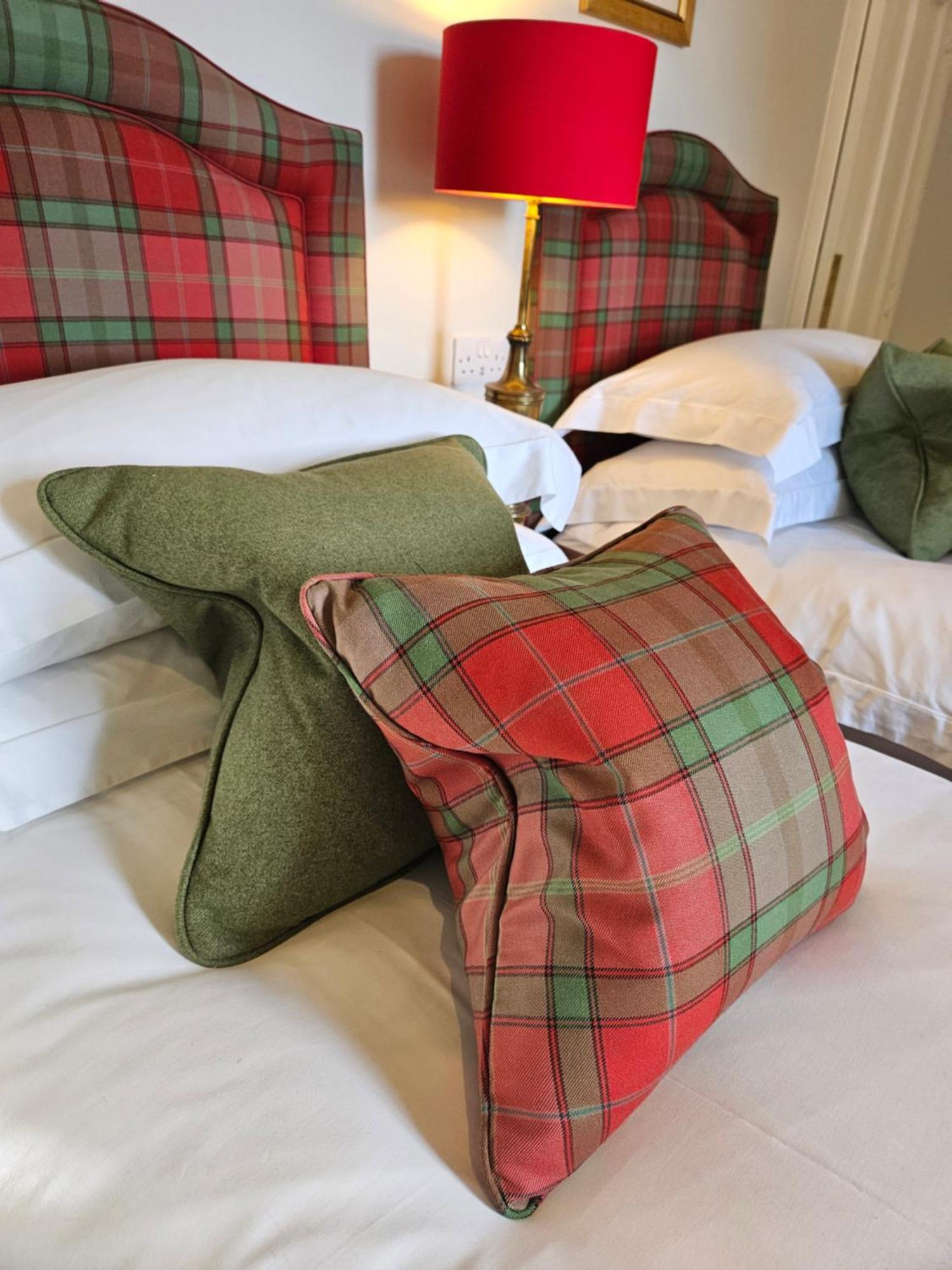 Craggan Bed & Breakfast Ballater Dış mekan fotoğraf