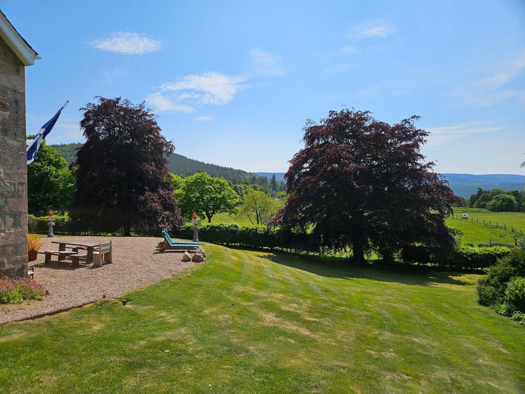 Craggan Bed & Breakfast Ballater Dış mekan fotoğraf